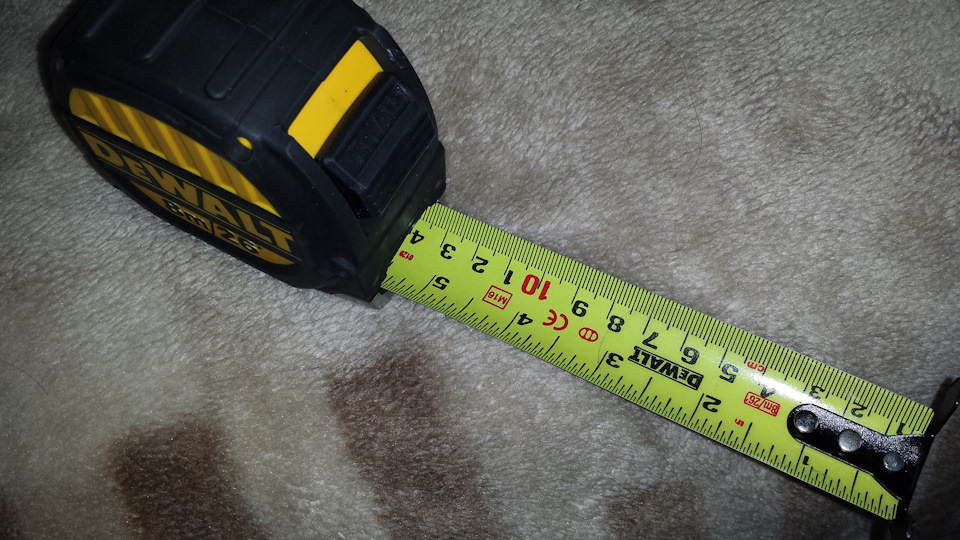 Рулетка DEWALT 8 м/26 4