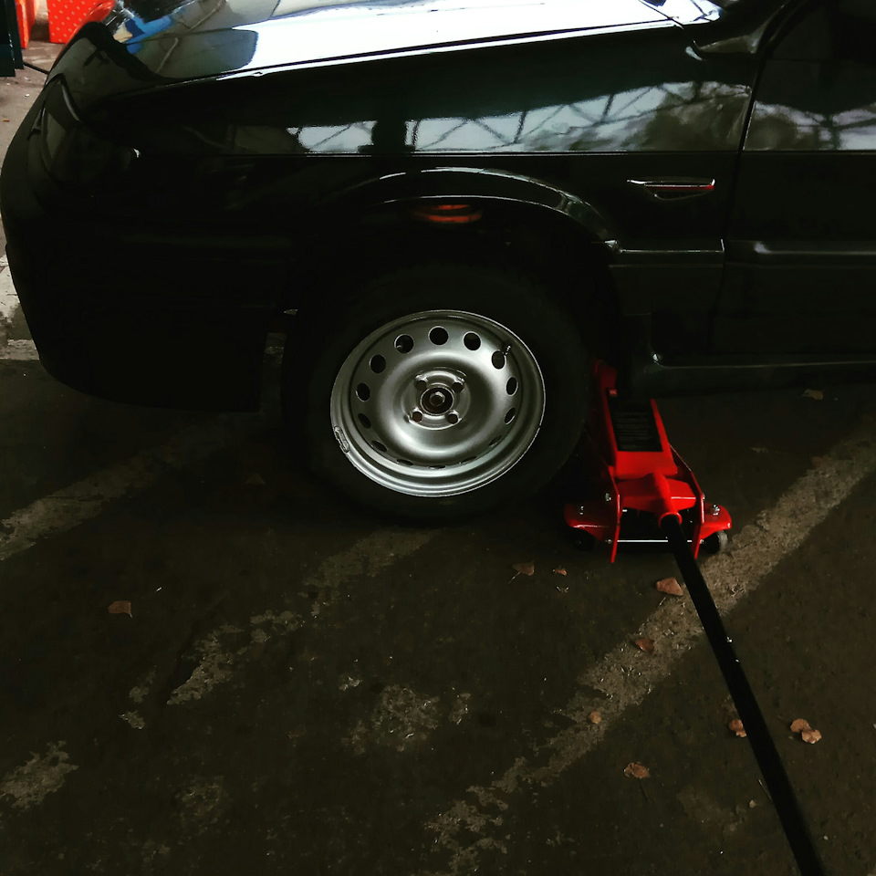 Штампи R15 на ТаЗ 1
