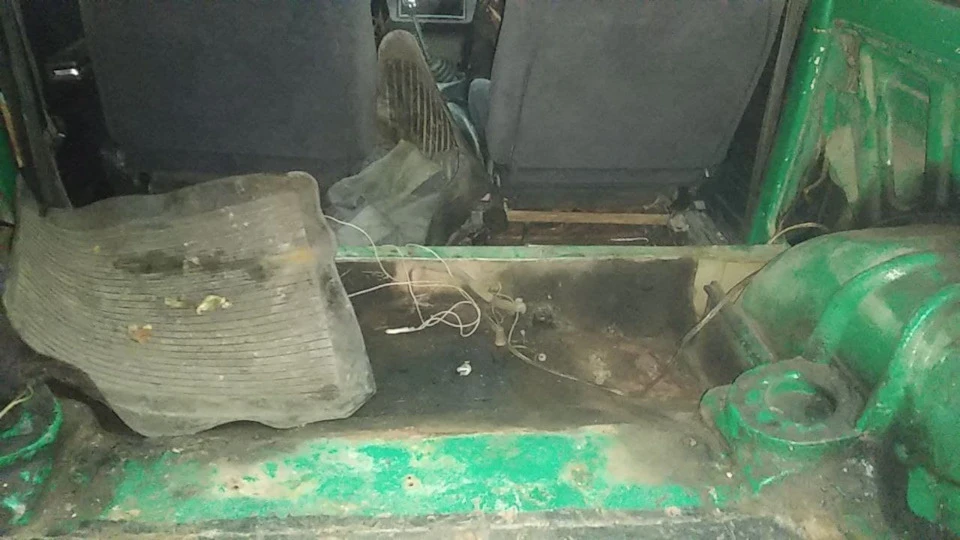 Відірвалася тяга поздовжня