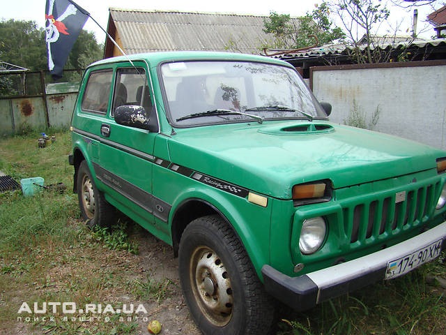 Фото із зимовими шинами Мішелін 19R400 1
