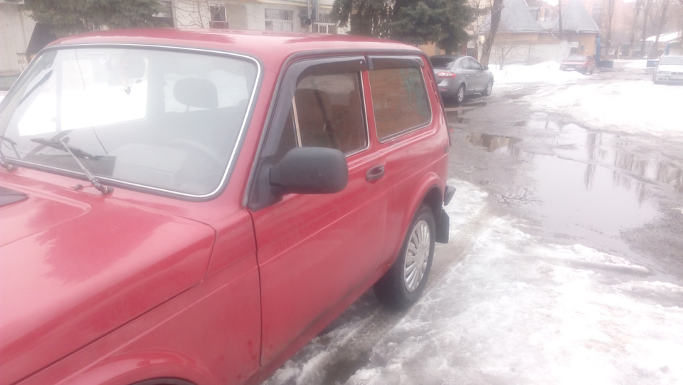 Установка безфорточного скла 1