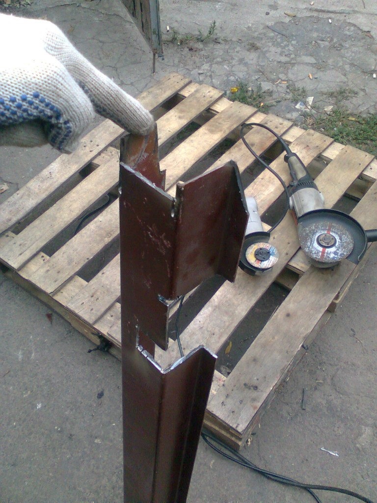 Посилюється. 4