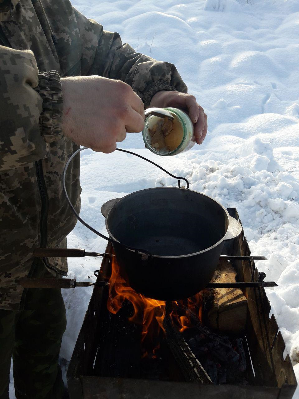 Зима, сніг, гірки, каша, шашлики та хрусь 5