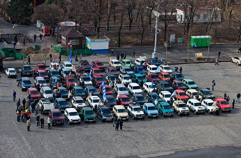 Святкування 35-річчя марки Нива Нива Харків Клубом