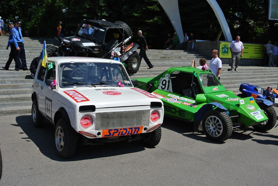 день Європи. автовиставка 1