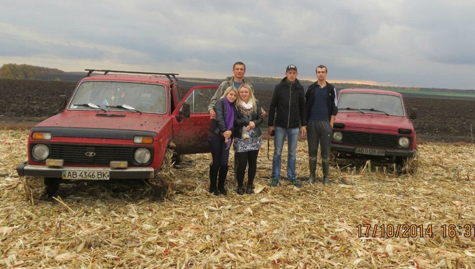 ПОКАТУШКИ НА НИВАХ (17.10.14) 1