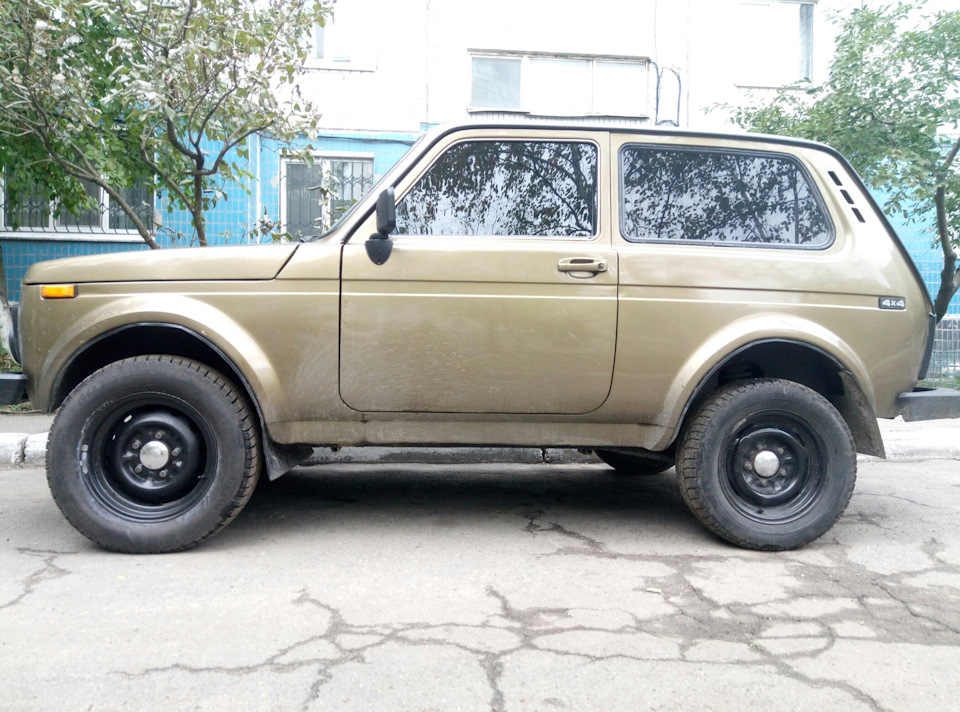 Для порівняння 215/65r16 та 205/65r15 на ниві 1