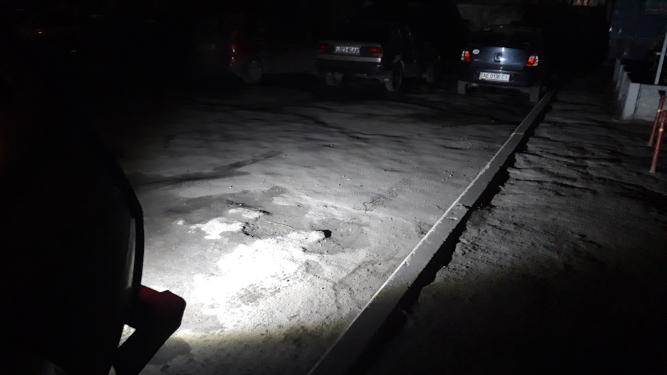 Робоче світло замість заднього ходу 18w 5