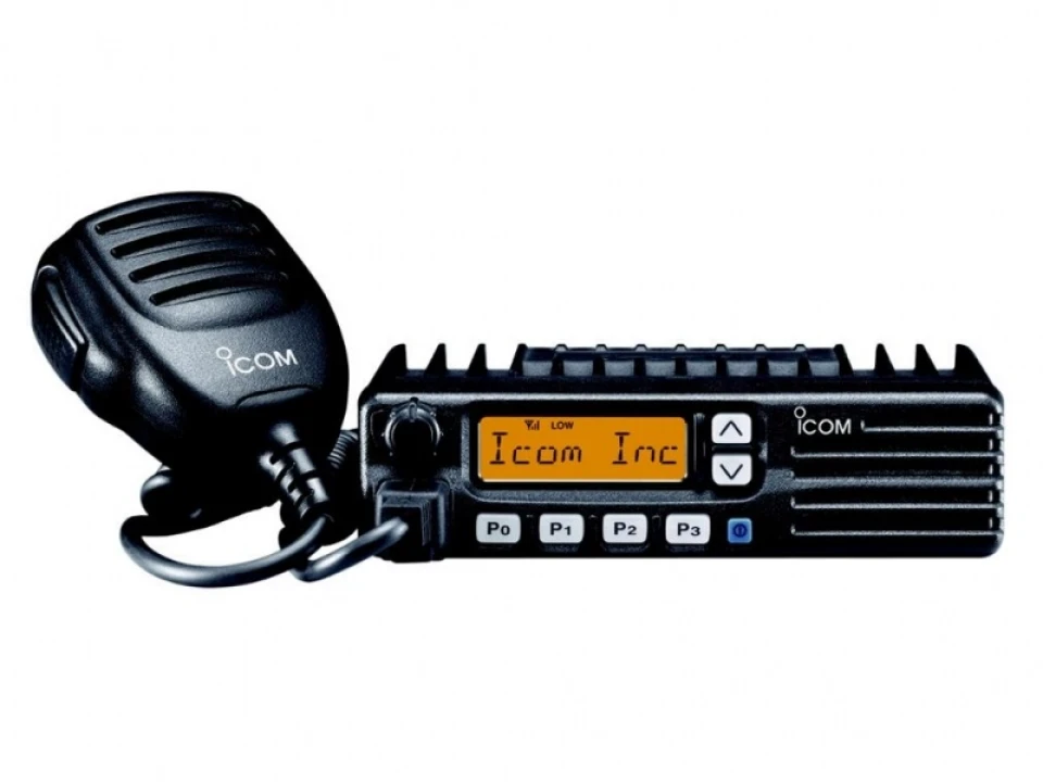 Рація I-Com 210