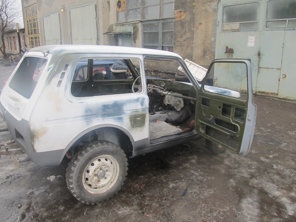 Пофарбував. 3