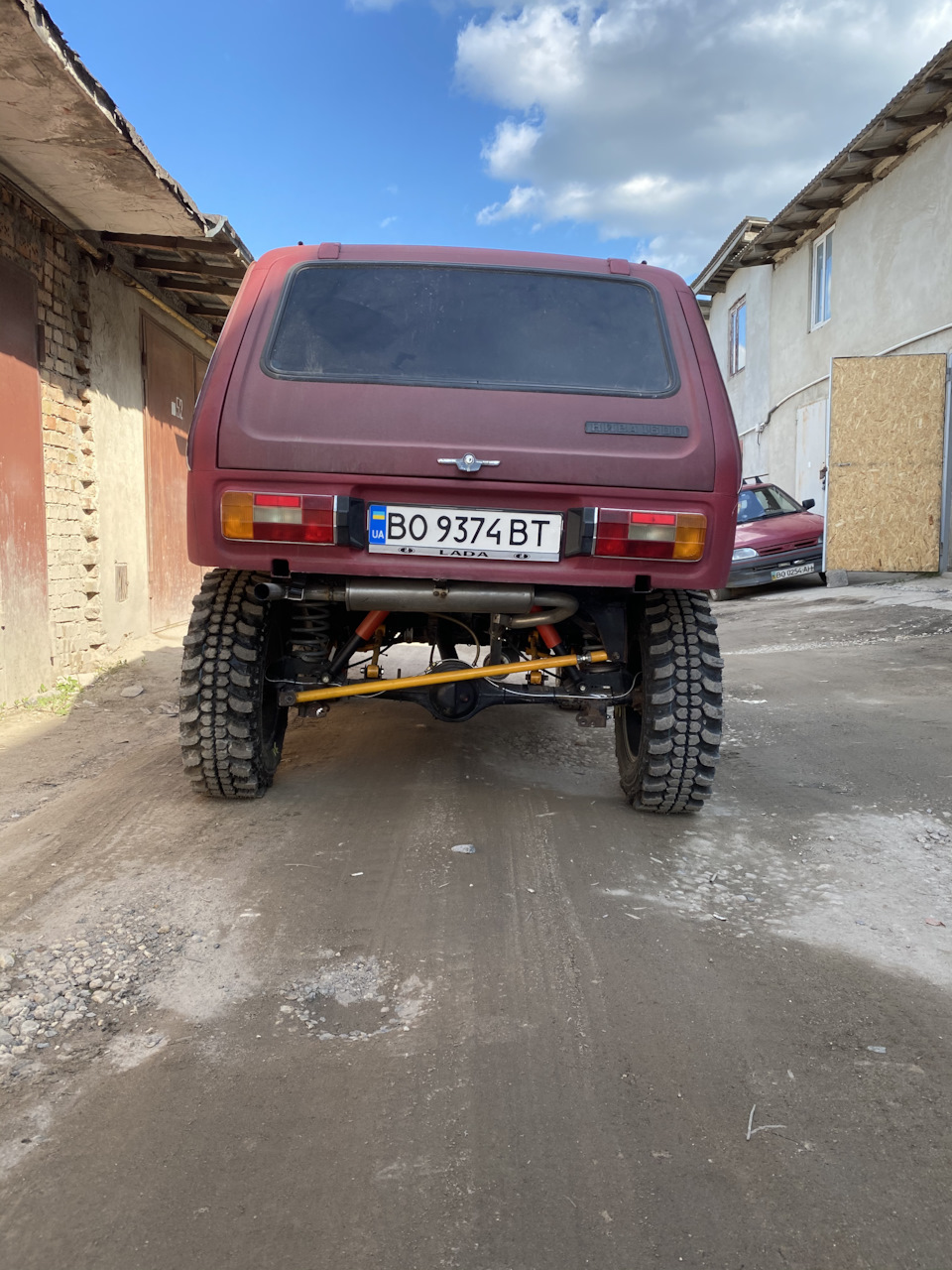 Колеса на Ниву м Диски 3