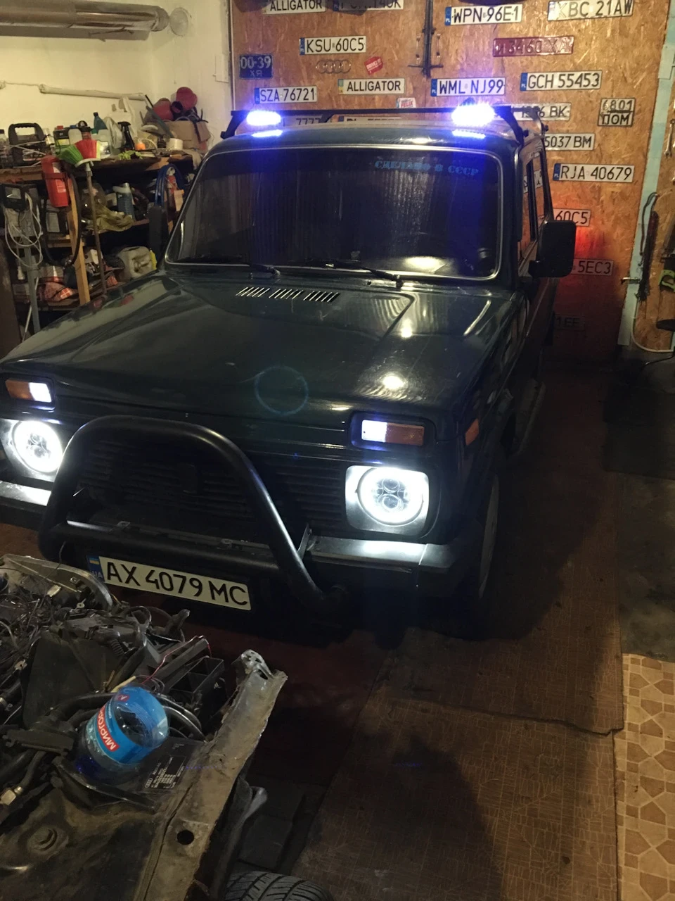Нові фари.
