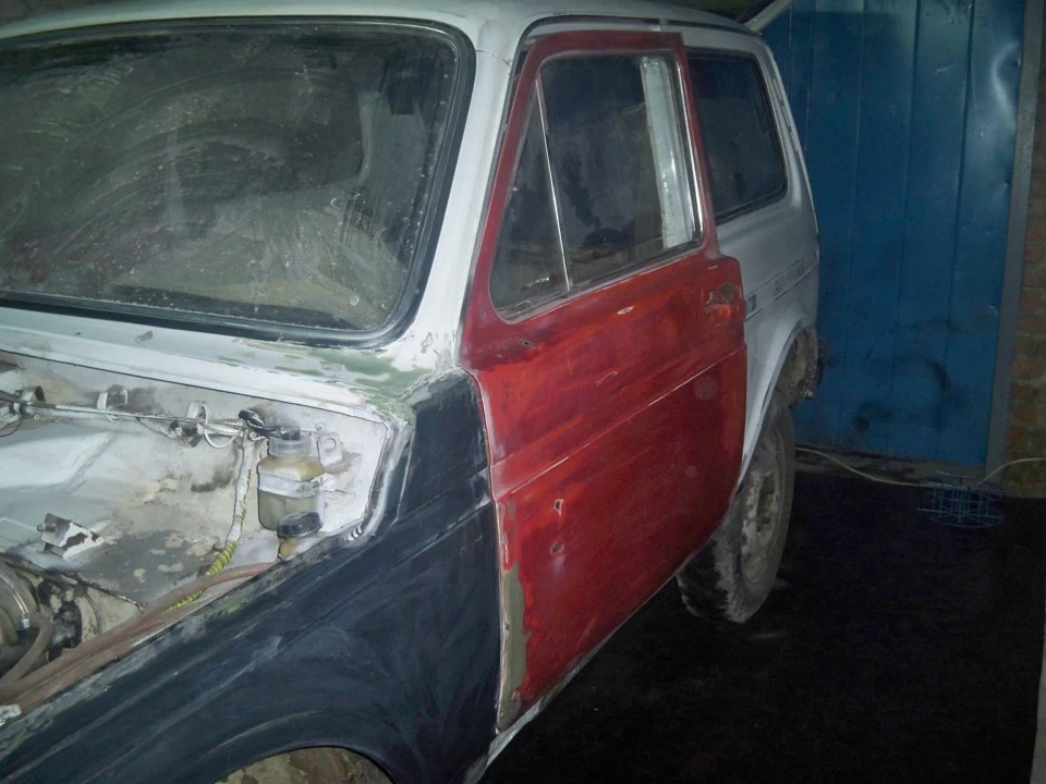 є фото кузова до фарбування