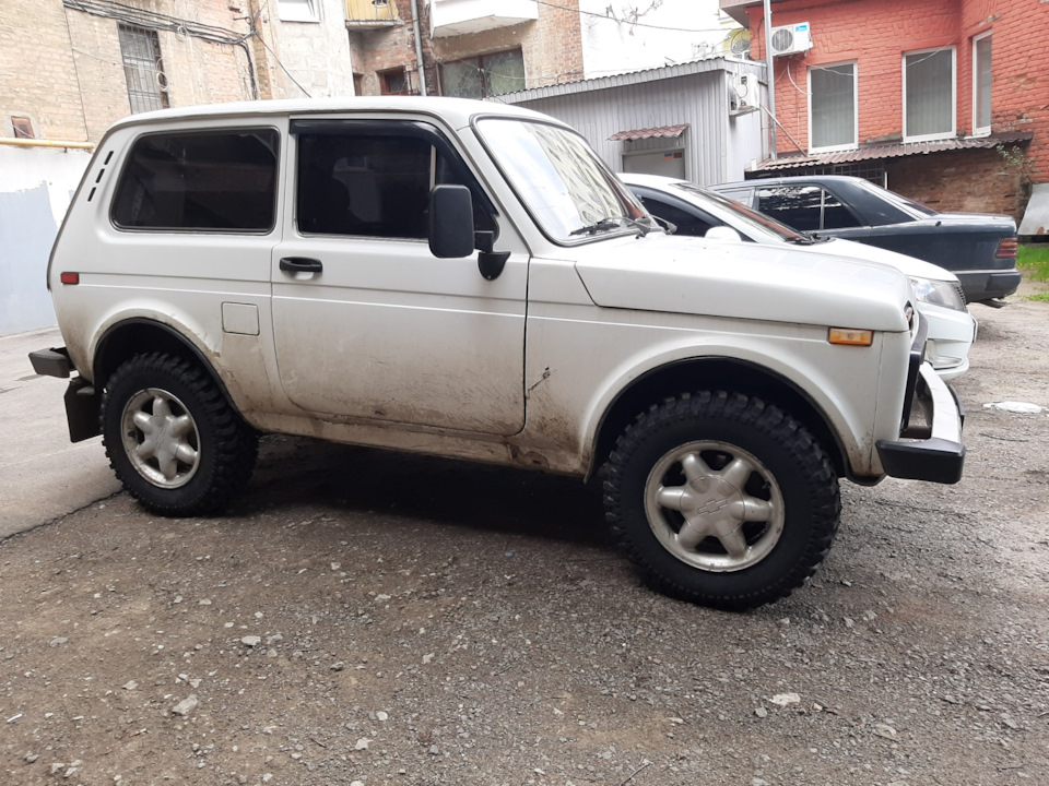 Прикупив шини Forward Safari 540 у розмірі 205/75 R15 3