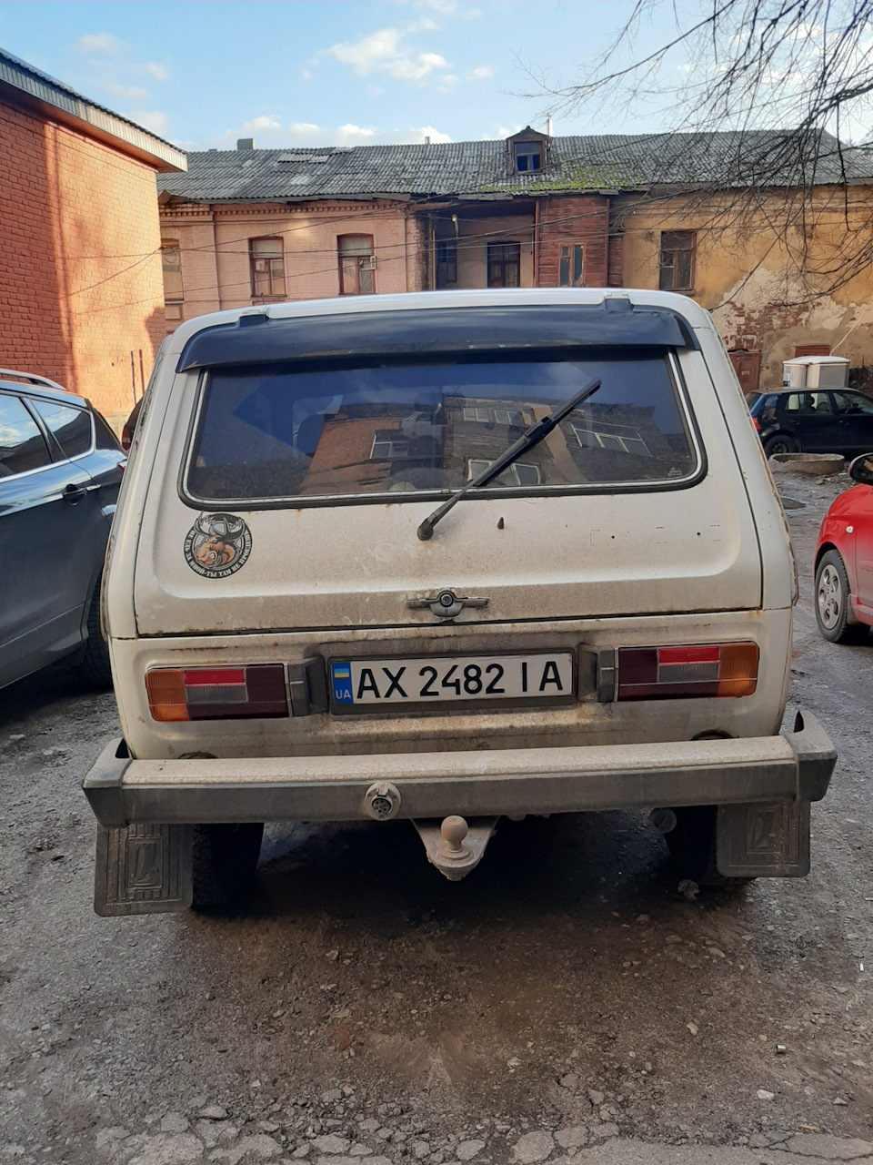 Замінив скло задніх фар 5