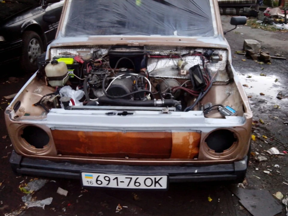 Ремонт вітрової та доопрацювання перед встановленням петель капота від Nissan Primera p10