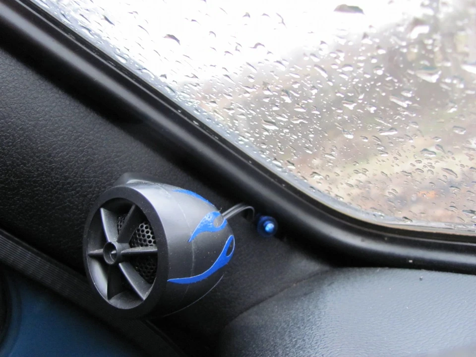 підкинув трохи звуку