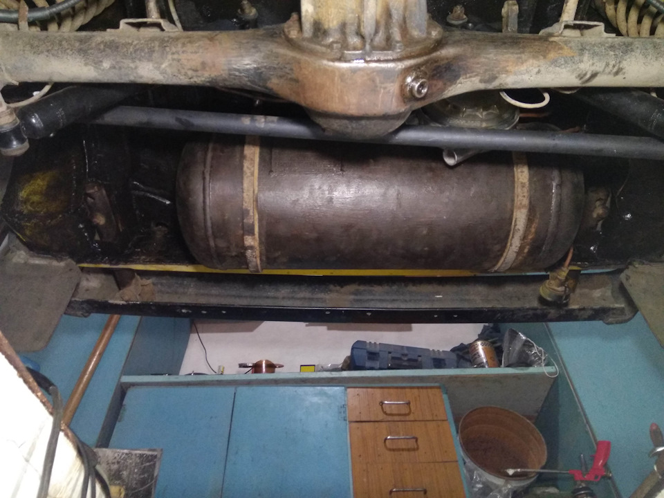 Поставили газовий балон 3
