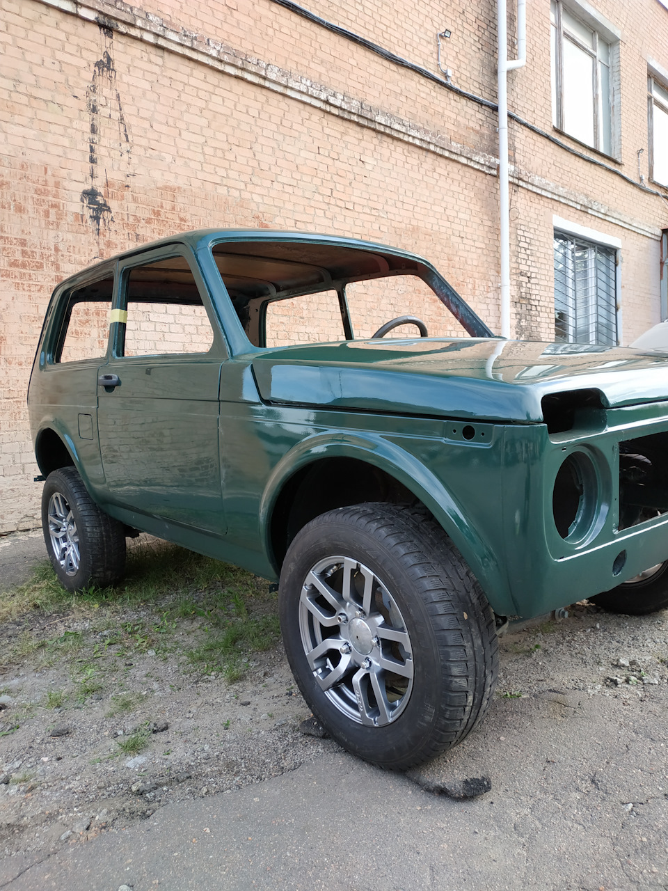 Нові диски r16 E40 3