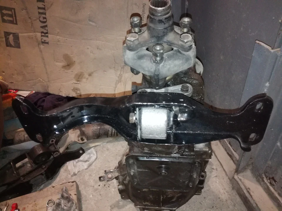 Заміна 4-ст МКПП на 5-ст. Встановлення.