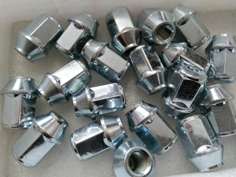 Колісні гайки OZ Racing M12х1,25 закриті
