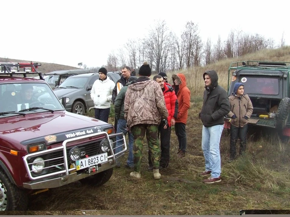 9 років уаз клубу або wild-wind 4x4 на тумбочці ...
