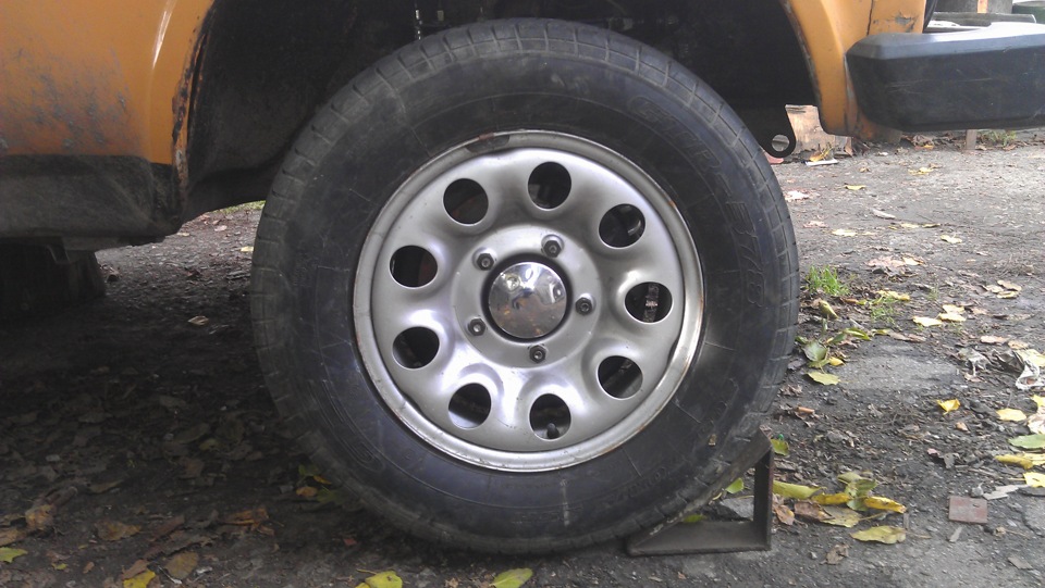 Диски з Suzuki Samurai. 1
