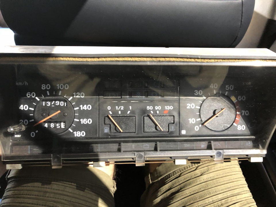 Щиток приладів ВаЗ-21093 Made in Hungary 1