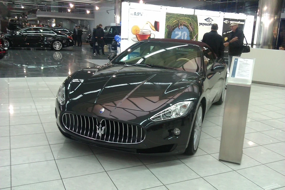 Автошоу на столичному 2013
