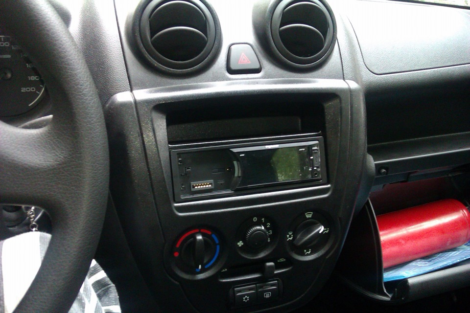 Prology DVU-1310 + JBL CS-6c 2