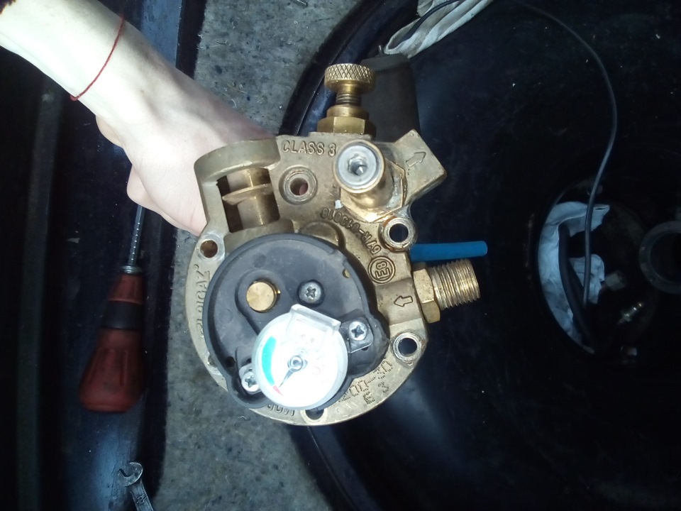Не йде газ із балона 1