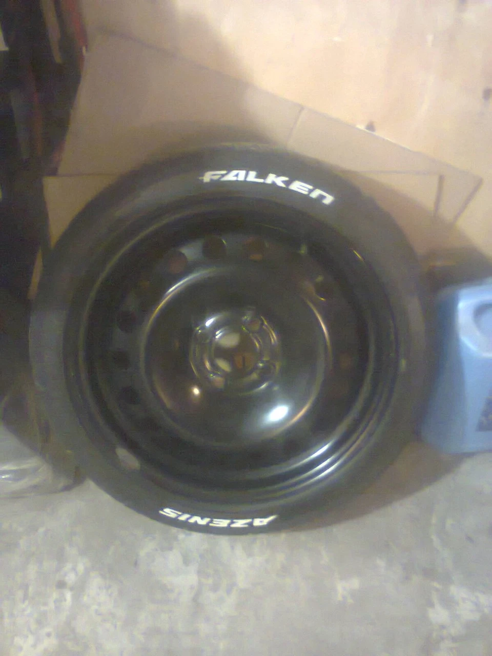 ПРОДАЖ ГУМИ @FALKEN@ 205/40 У 16 РАДІУСІ