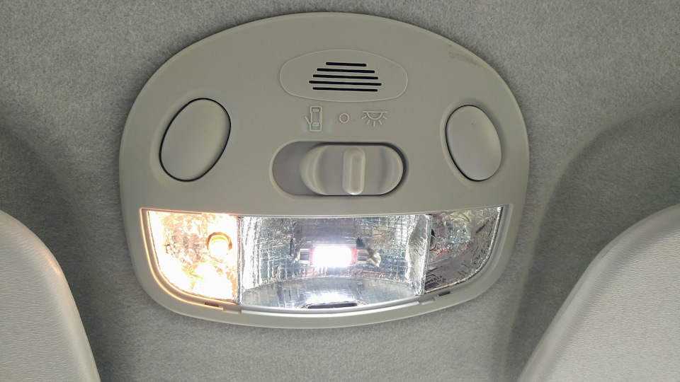 Led світлодіодна лампочка в салон освітлення. Доробка плафона. 3