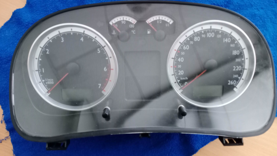 Пересвіт панелі приладів та блоку клімату VW Golf 4 3