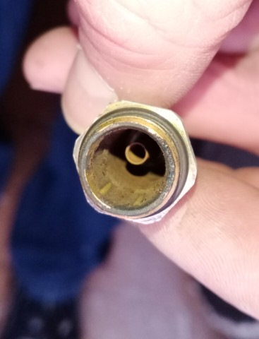 Причину знайдено. Чому глухне? 4