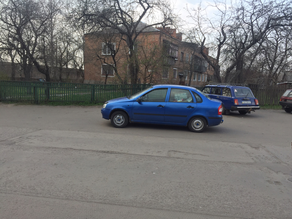 Типу на посадці 1