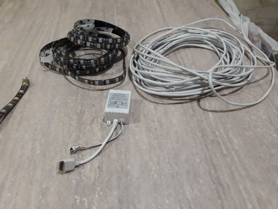 RGB Подсветка ног 1