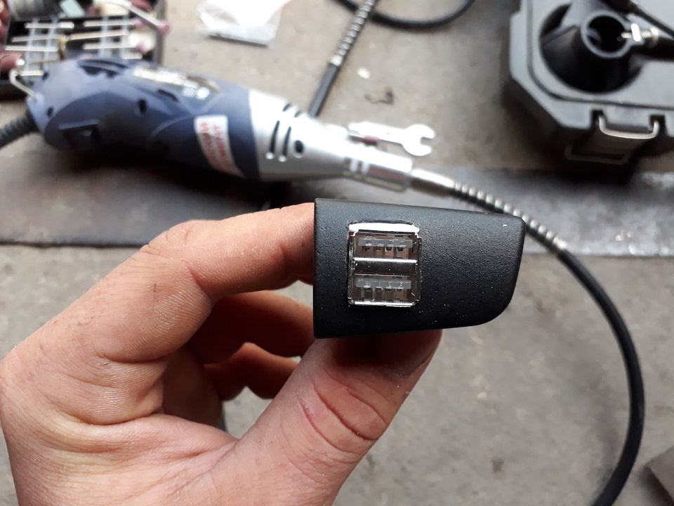 USB розетка в заглушку 5