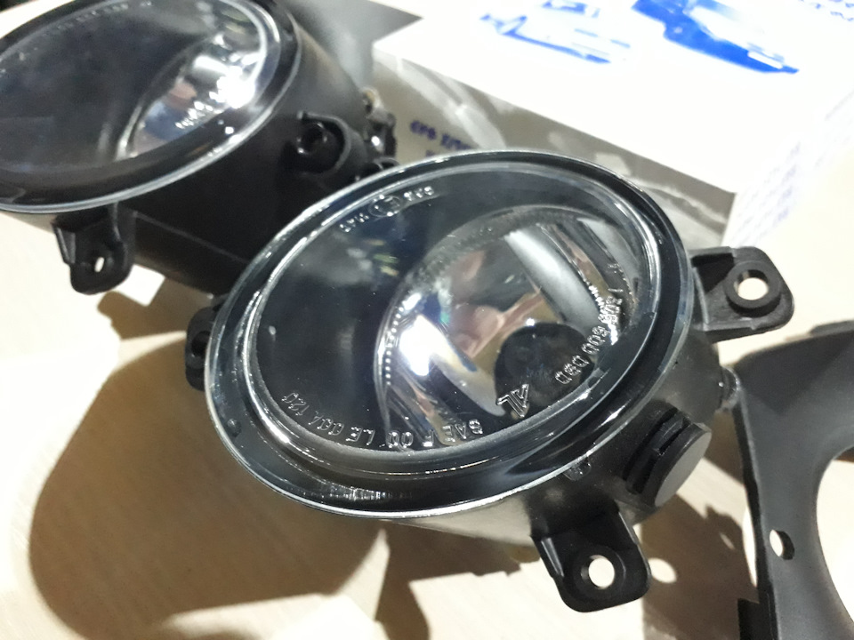 Установка ПТФ Bosch 1