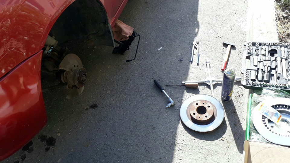 Заміна гальмівних дисків 4