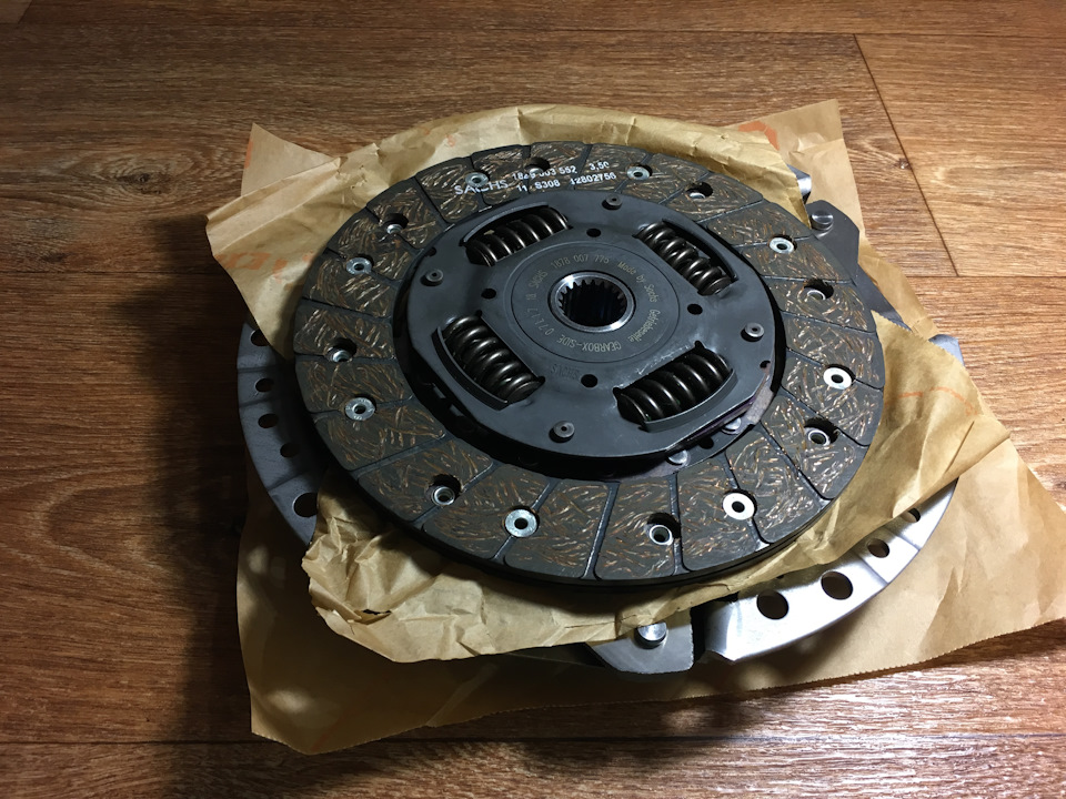 Комплект зчеплення SACHS 3000 950 095 (Пріора 200 мм) 2