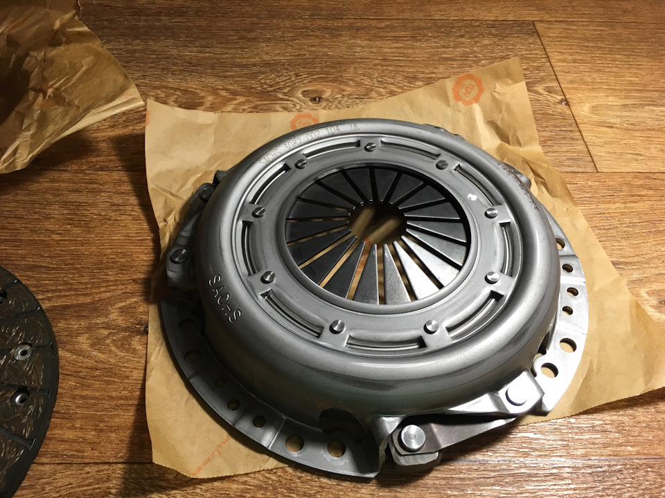 Комплект зчеплення SACHS 3000 950 095 (Пріора 200 мм) 4