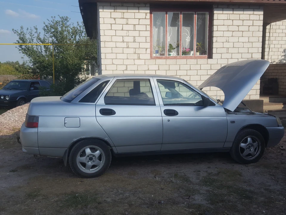Знову Ваз.