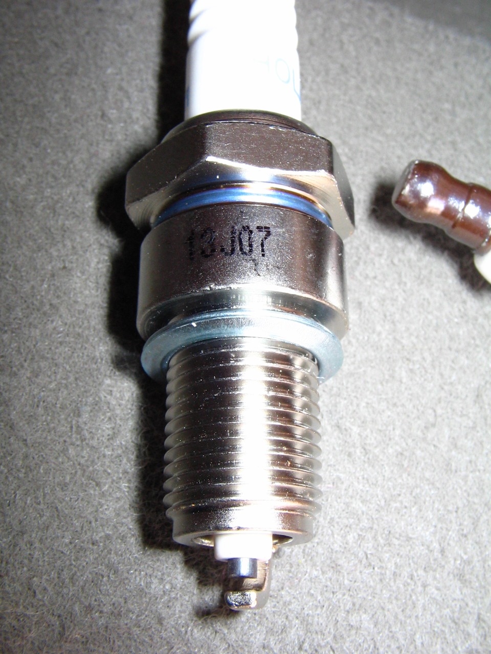 свічки HOLA Spark PLUGS S14 3