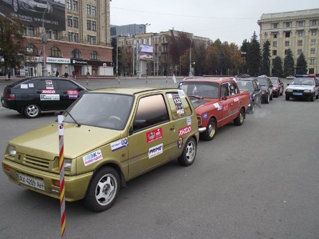 Битва Титанів Автослалом! 2