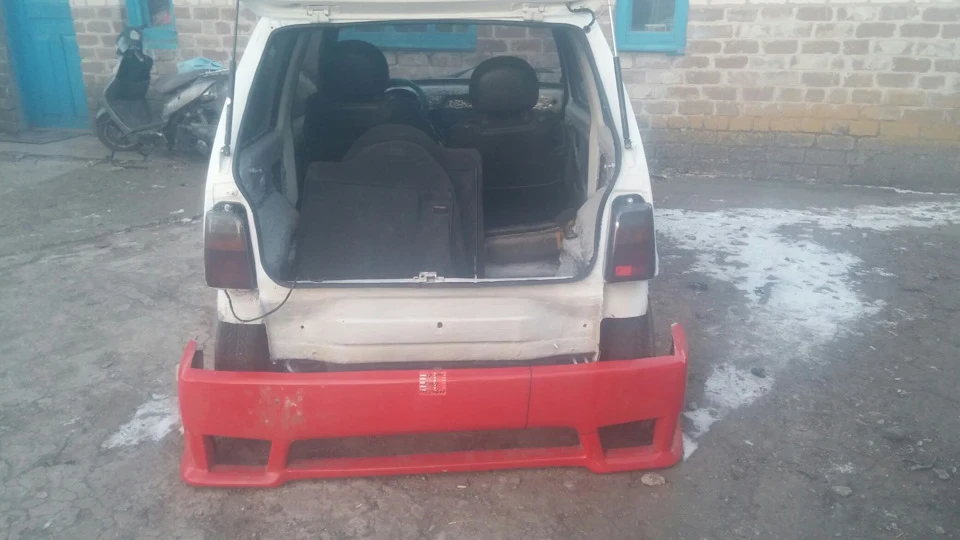 Другий задній бампер з фіату