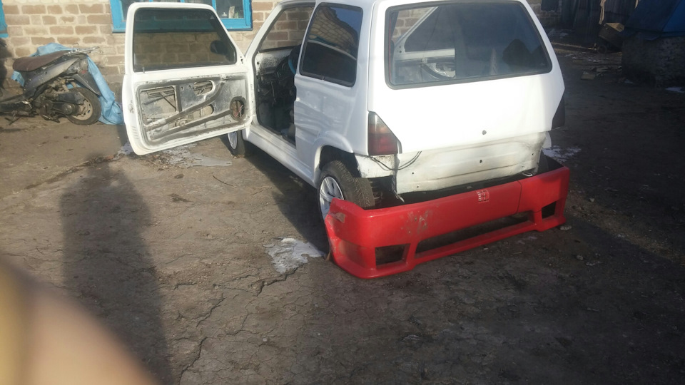 Другий задній бампер з фіату 4