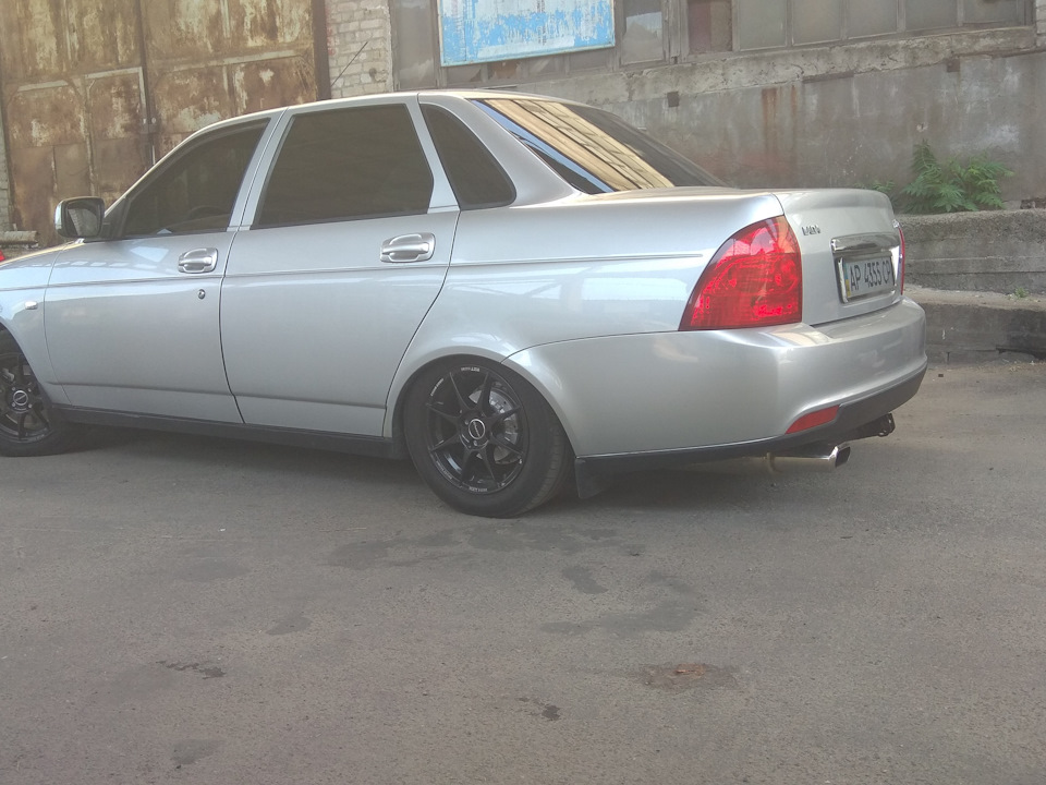 Задний бампер приора 2 3