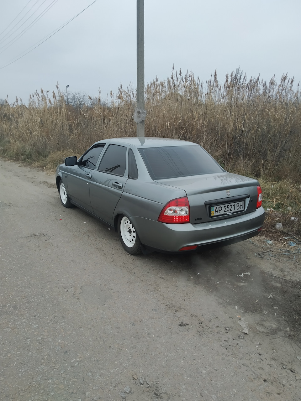 Стопи SE, і білі штампи 2