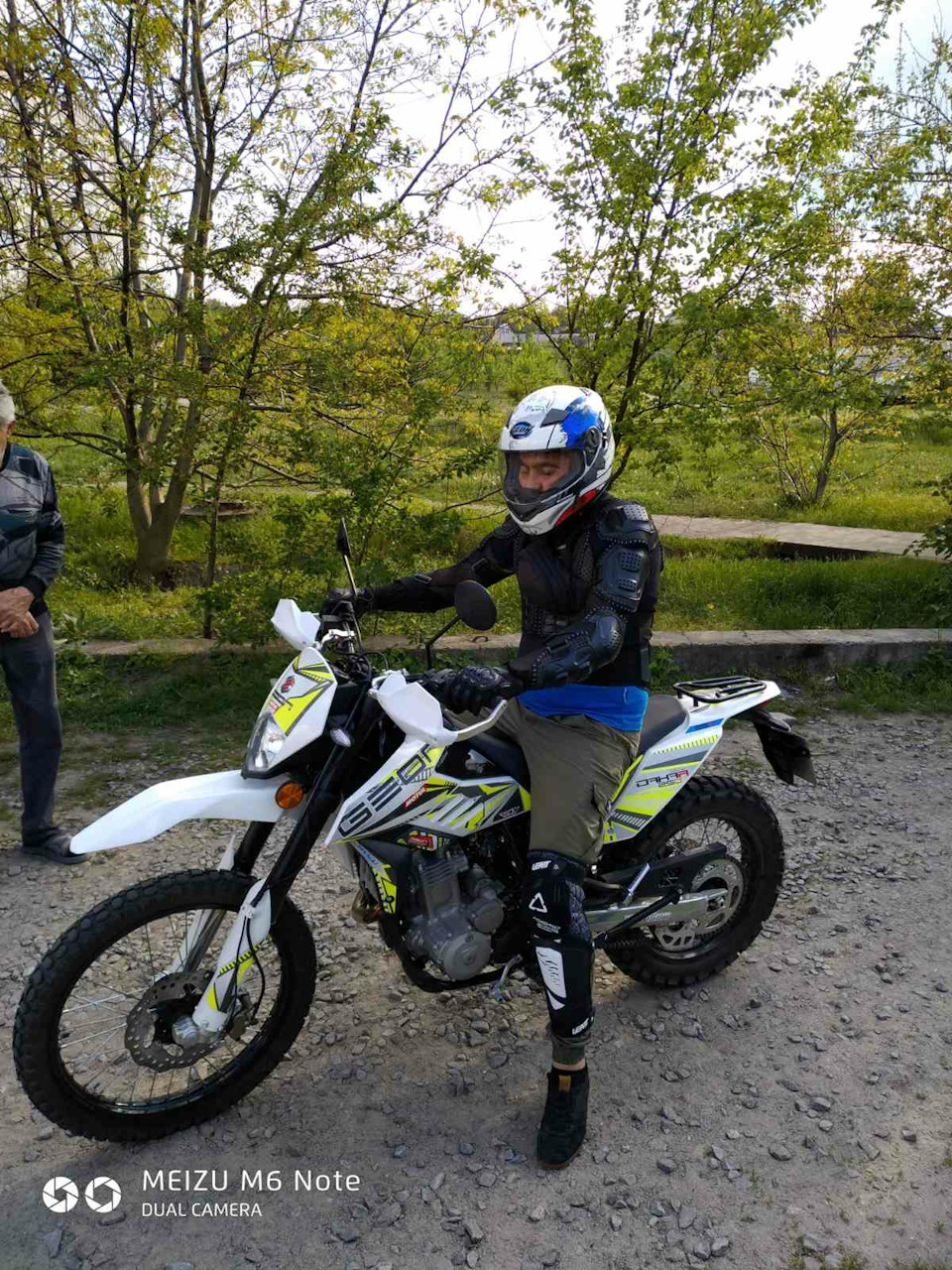 Ще один кінь) 2